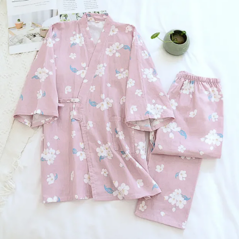 Pijama Feminino Cotton Blossom - Conjunto Calça e Camisa Curta em 100% Algodão | Macio, Leve e Super Confortável