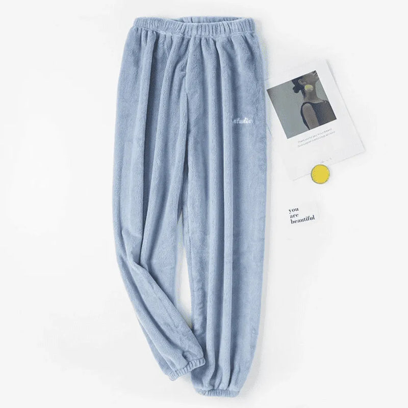 Calça De Pijama Peluciada Cotton Cloud em Algodão | Quentinha, Macia e Super Confortável