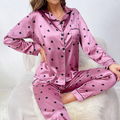 Pijama Feminino Luxe Dreams - Conjunto Com Calça e Camisa Longa em Seda Elástica Premium | Tecido Macio, Leve e Confortável