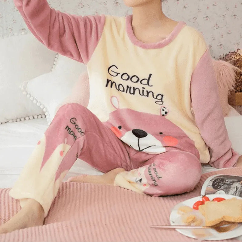 Pijama Feminino Peluciado Winter Love - Conjunto Com Calça e Moletom De pelúcia Plush | Quentinho, Macio e Super Confortável