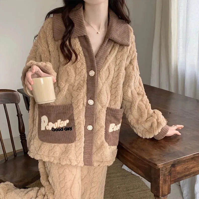 Pijama Feminino de Pelúcia Teddy Bear com Casaco e Calça | Super Quentinho, Macio e Super Confortável